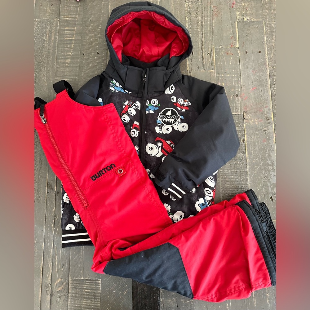 Burton Snow Jacket & Bib Pants Set